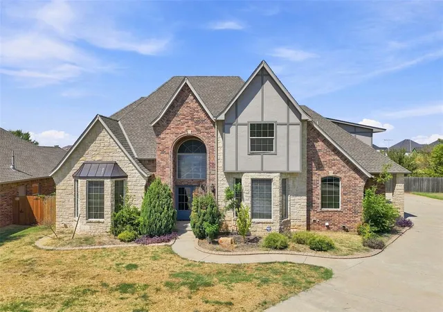 Photo 1 of Sale Pending at 9405 Sw 35th Terrace, Oklahoma City, OK 73179 | MLS# 1243668 | Listing updated on 2026-09-06