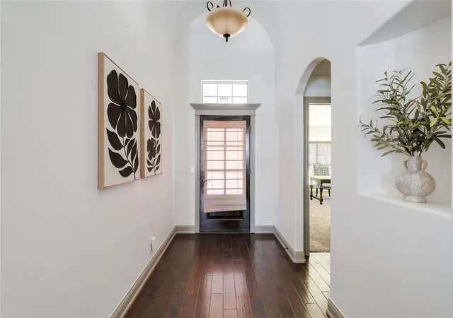 Photo 4 of Single family home for sale at 17500 Murcielago Ct, Oklahoma City, OK 73170 | MLS# 1243675 | Listing updated on 2026-10-02