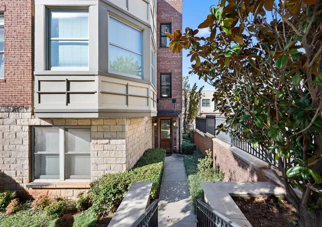 3rd image of 221 N Geary Ave #602, Oklahoma City, OK 73104 | MLS# 1243682