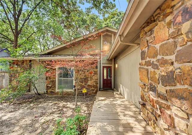Photo 2 of Single family home for sale at 8404 S Toledo Ave, Tulsa, OK 74137 | MLS# 1243696 | Listing updated on 2026-08-31