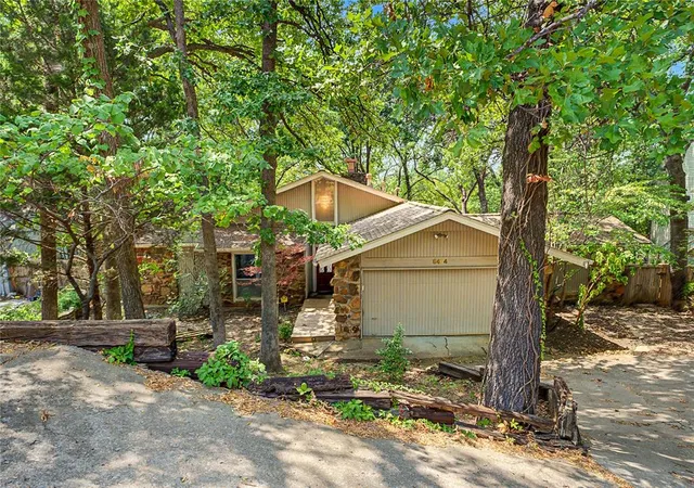 Photo 3 of Single family home for sale at 8404 S Toledo Ave, Tulsa, OK 74137 | MLS# 1243696 | Listing updated on 2026-08-31