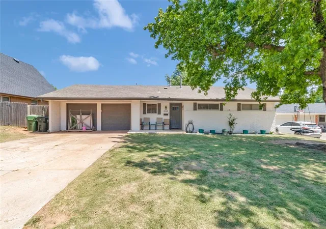 1st image of 1312 Kingston Dr, Yukon, OK 73099 | MLS# 1243699