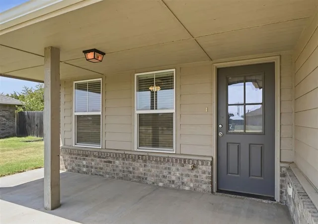 Photo 4 of Single family home for sale at 1513 Avalon Dr, Altus, OK 73521 | MLS# 1243708 | Listing updated on 2026-08-11