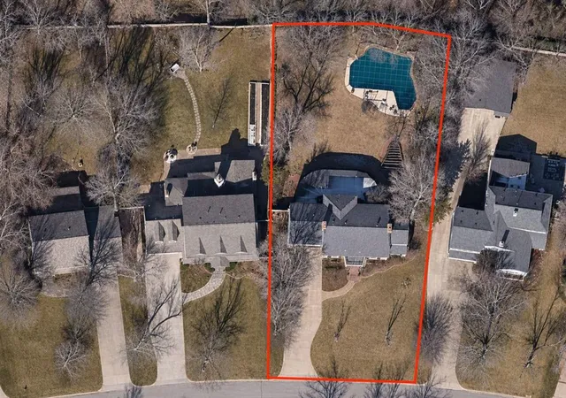 3rd image of 1907 Huntington Ave, Nichols Hills, OK 73116 | MLS# 1243724