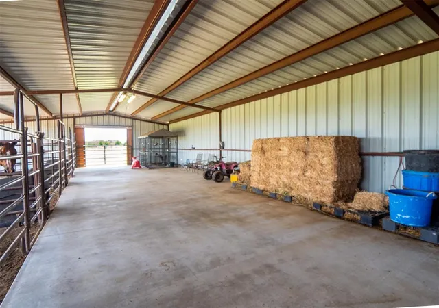 Single family home for sale at 11490 Ns 3540 Rd, Prague, OK 74864 | MLS# 1243726