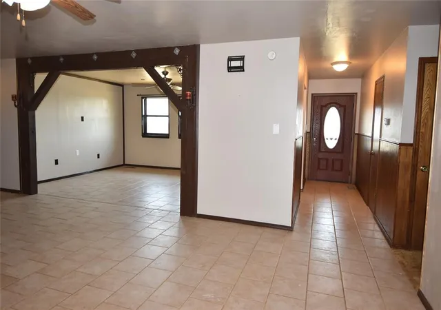 2nd image of 5501 N Post Rd, Guthrie, OK 73044 | MLS# 1243730