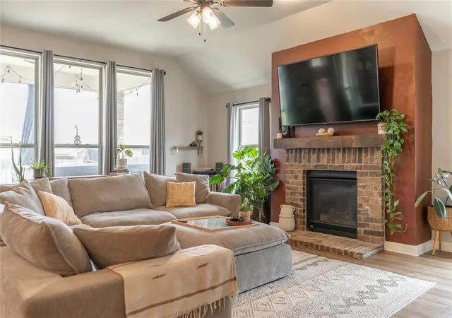 Photo 3 of Single family home for sale at 13221 Sw 6th Street, Yukon, OK 73099 | MLS# 1243742 | Listing updated on 2026-08-11
