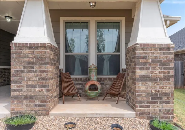 Photo 4 of Single family home for sale at 13221 SW 6th Street, Yukon, OK 73099 | MLS# 1243742 | Listing updated on 2026-08-11