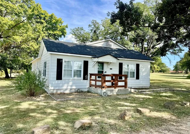 Photo 2 of Single family home for sale at 3412 N Mississippi Ave, Ada, OK 74820 | MLS# 1243743 | Listing updated on 2026-10-02