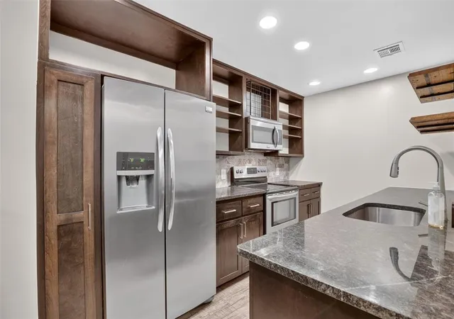 Photo 1 of Sale Pending at 600 Nw 4th Street #104N, Oklahoma City, OK 73102 | MLS# 1243744 | Listing updated on 2026-10-03