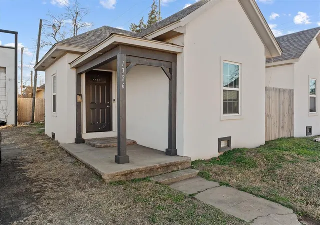 18th image of 1326 Nw 6th St #1326 and 1328, Oklahoma City, OK 73106 | MLS# 1243745