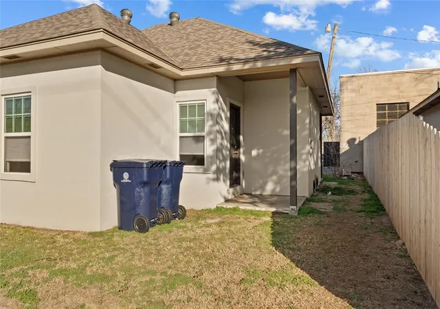 Photo 2 of House for sale at 1326 NW 6th Street #1326 and 1328, Oklahoma City, OK 73106 | MLS# 1243745 | Listing updated on 2026-09-02