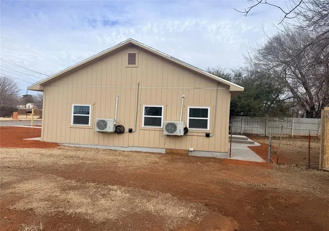 50th image of 526 S Howard Ave, Elk City, OK 73644 | MLS# 1243751