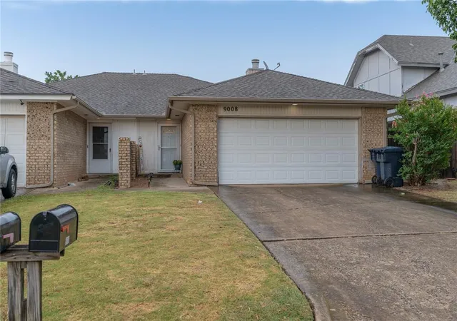 1st image of 9008 N Roxbury Ter, Oklahoma City, OK 73132 | MLS# 1243753