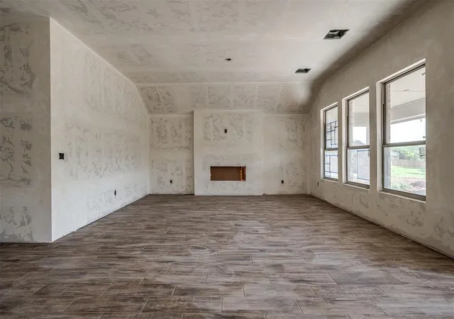 Photo 3 of Single family home for sale at 11908 Rockbed Dr, Yukon, OK 73099 | MLS# 1243756 | Listing updated on 2026-09-16