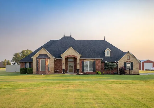 1st image of 24191 E 996 Rd, Weatherford, OK 73096 | MLS# 1243766