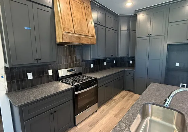 Photo 3 of Single family home for sale at 11920 Rockbed Dr, Yukon, OK 73099 | MLS# 1243770 | Listing updated on 2026-09-23