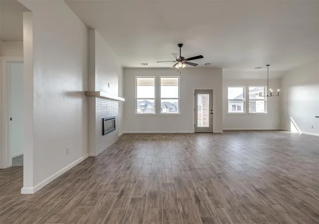Photo 3 of Single family home for sale at 11900 Nw 119th Street, Yukon, OK 73099 | MLS# 1243780 | Listing updated on 2026-09-25