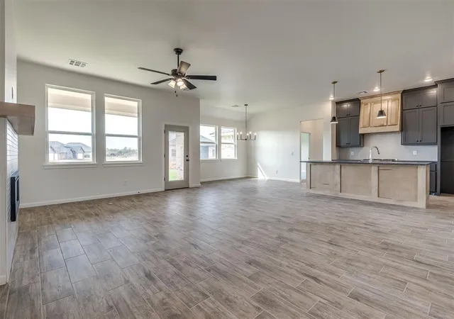 Photo 3 of Single family home for sale at 11900 NW 119th Street, Yukon, OK 73099 | MLS# 1243780 | Listing updated on 2026-09-25