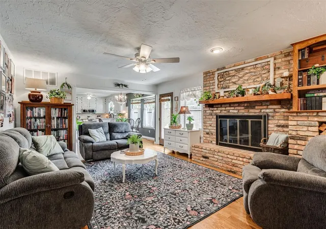 Photo 2 of Sale Pending at 6819 Nw 31st Street, Bethany, OK 73008 | MLS# 1243801 | Listing updated on 2026-09-13