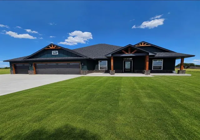 1st image of 2442 Sierra Cir, Blanchard, OK 73010 | MLS# 1243804