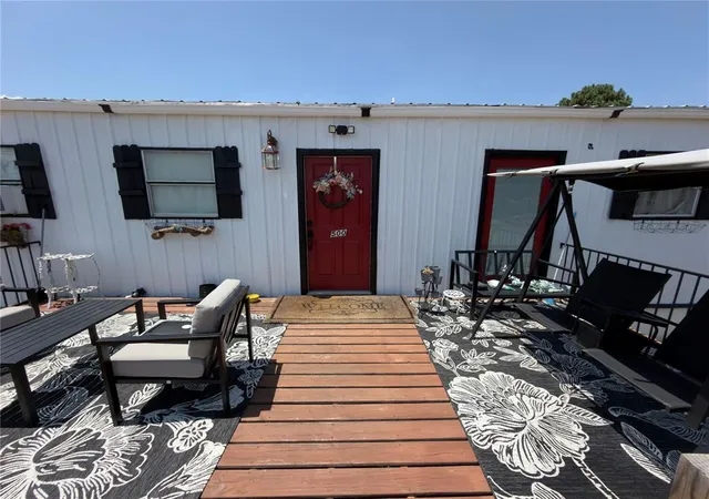 2nd image of 100 Parkview Ct, Mc Loud, OK 74851 | MLS# 1243808