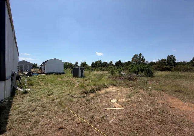 27th image of 100 Parkview Ct, Mc Loud, OK 74851 | MLS# 1243808