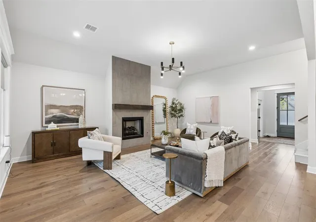 Photo 3 of Sale Pending at 2333 Ridge Pine Rd, Edmond, OK 73034 | MLS# 1243815 | Listing updated on 2026-08-28