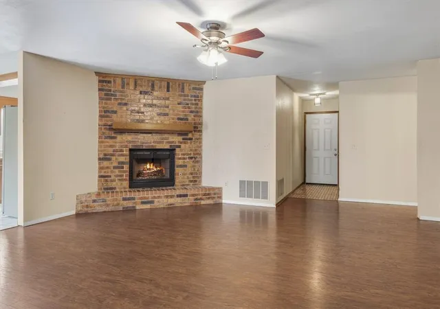 Photo 4 of Single family home for sale at 8829 NW 84th Street, Oklahoma City, OK 73132 | MLS# 1243821 | Listing updated on 2026-09-18