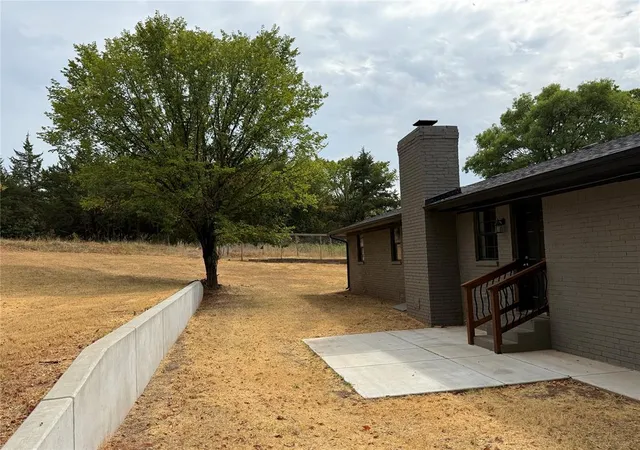 Photo 3 of Single family home for sale at 3804 N County Line Rd, Newcastle, OK 73065 | MLS# 1243826 | Listing updated on 2026-09-01