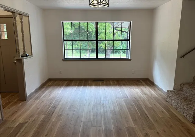 Photo 4 of Single family home for sale at 3804 N County Line Rd, Newcastle, OK 73065 | MLS# 1243826 | Listing updated on 2026-09-01