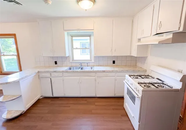 Photo 3 of Single family home for sale at 2606 Nw 17th Street, Lawton, OK 73507 | MLS# 1243835 | Listing updated on 2026-09-24