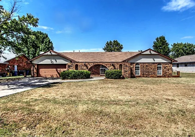 Photo 1 of Sale Pending at 1823 W Rose Oak Dr, Mustang, OK 73064 | MLS# 1243841 | Listing updated on 2026-09-12