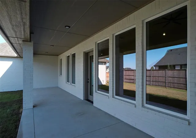Photo 3 of Single family home for sale at 3000 Fortuna Dr, Norman, OK 73072 | MLS# 1243863 | Listing updated on 2026-10-07