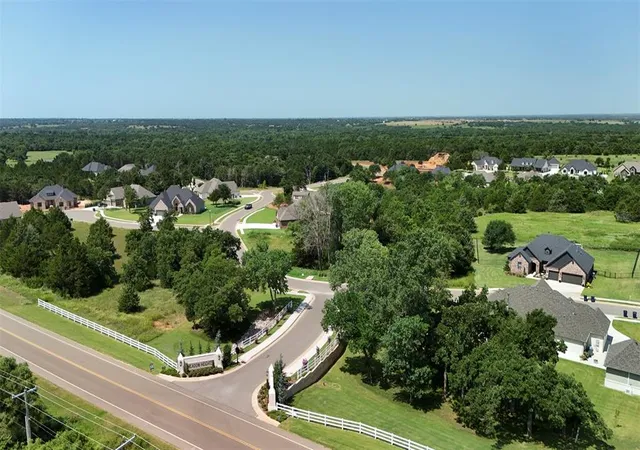 Photo 3 of Single family home for sale at 8320 Wren Way, Guthrie, OK 73044 | MLS# 1243864 | Listing updated on 2026-08-12