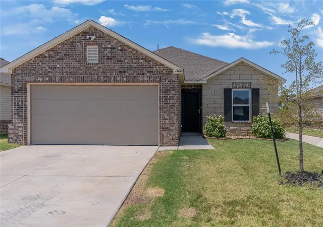 1st image of 1400 Land Run Wy, El Reno, OK 73036 | MLS# 1243895