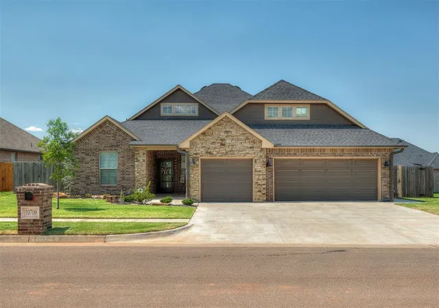 1st image of 10709 Coeur Ct, Yukon, OK 73099 | MLS# 1243916
