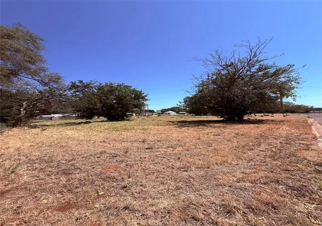 2nd image of 619 S Oliver Ave, Elk City, OK 73644 | MLS# 1243920