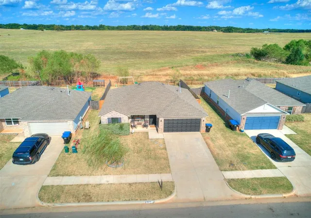 1st image of 1325 Peridot Ln, Noble, OK 73068 | MLS# 1243931