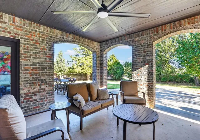Photo 2 of Single family home for sale at 800 Tacoma Brg Ct, Edmond, OK 73034 | MLS# 1243933 | Listing updated on 2026-10-07