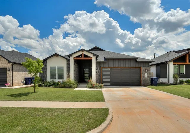Photo 1 of Single family home for sale at 8012 Nw 152nd Terrace, Edmond, OK 73013 | MLS# 1243934 | Listing updated on 2026-08-12