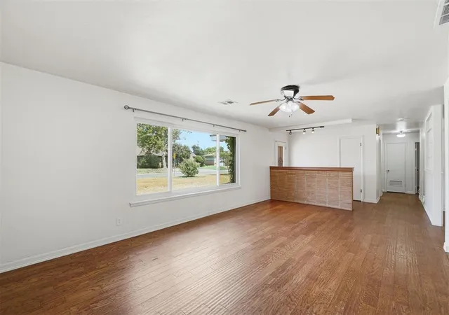 Photo 4 of Single family home for sale at 1731 N Hudson St, Altus, OK 73521 | MLS# 1243938 | Listing updated on 2026-10-20