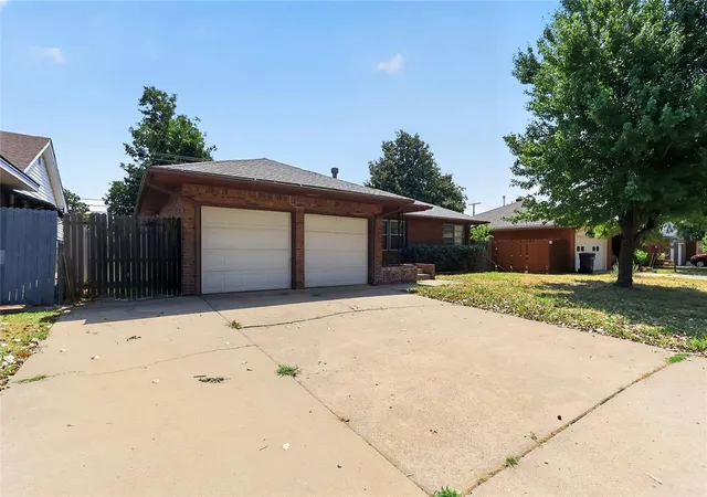 Photo 2 of Single family home for sale at 3028 N Tulsa Dr, Oklahoma City, OK 73107 | MLS# 1243942 | Listing updated on 2026-08-26