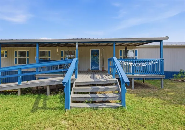 2nd image of 316 1st St, Wanette, OK 74878 | MLS# 1243945