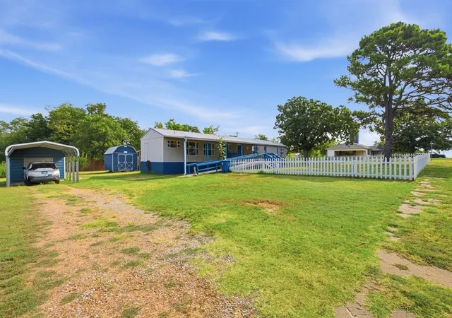 Photo 2 of Single family home for sale at 316 1st Street, Wanette, OK 74878 | MLS# 1243945 | Listing updated on 2026-10-03