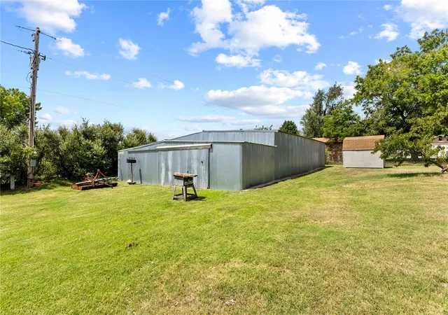 5th image of 24062 E 990 Road, Weatherford, OK 73096 | MLS# 1243954