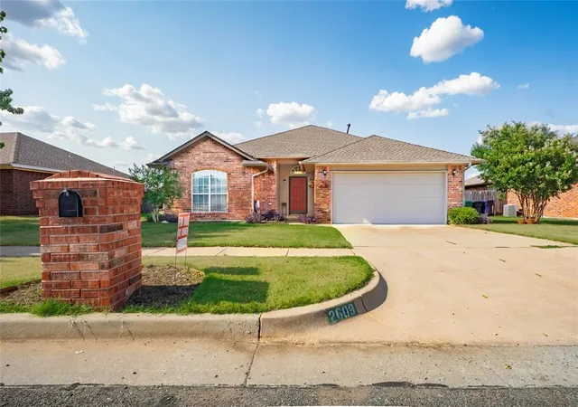 Photo 1 of Sale Pending at 2609 Nw 163rd Street, Edmond, OK 73013 | MLS# 1243962 | Listing updated on 2026-09-04