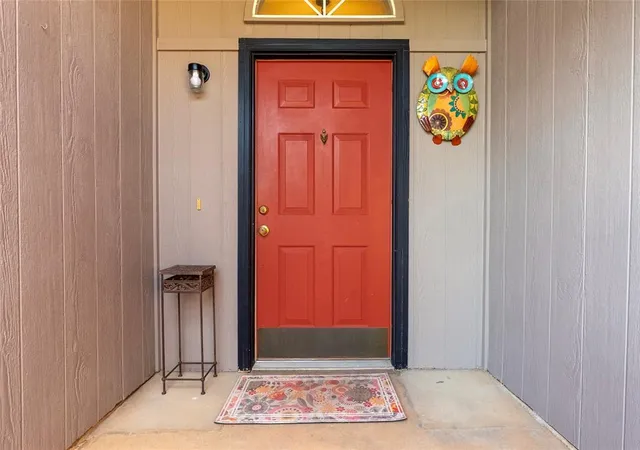 Photo 4 of Sale Pending at 2609 NW 163rd Street, Edmond, OK 73013 | MLS# 1243962 | Listing updated on 2026-09-04
