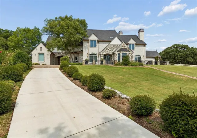 Photo 1 of Mansion for sale at 9325 E State Hwy 9, Norman, OK 73026 | MLS# 1243993 | Listing updated on 2026-08-27