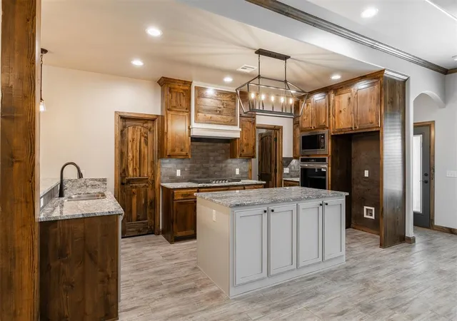 4th image of 974 County Street 2984, Blanchard, OK 73010 | MLS# 1243996